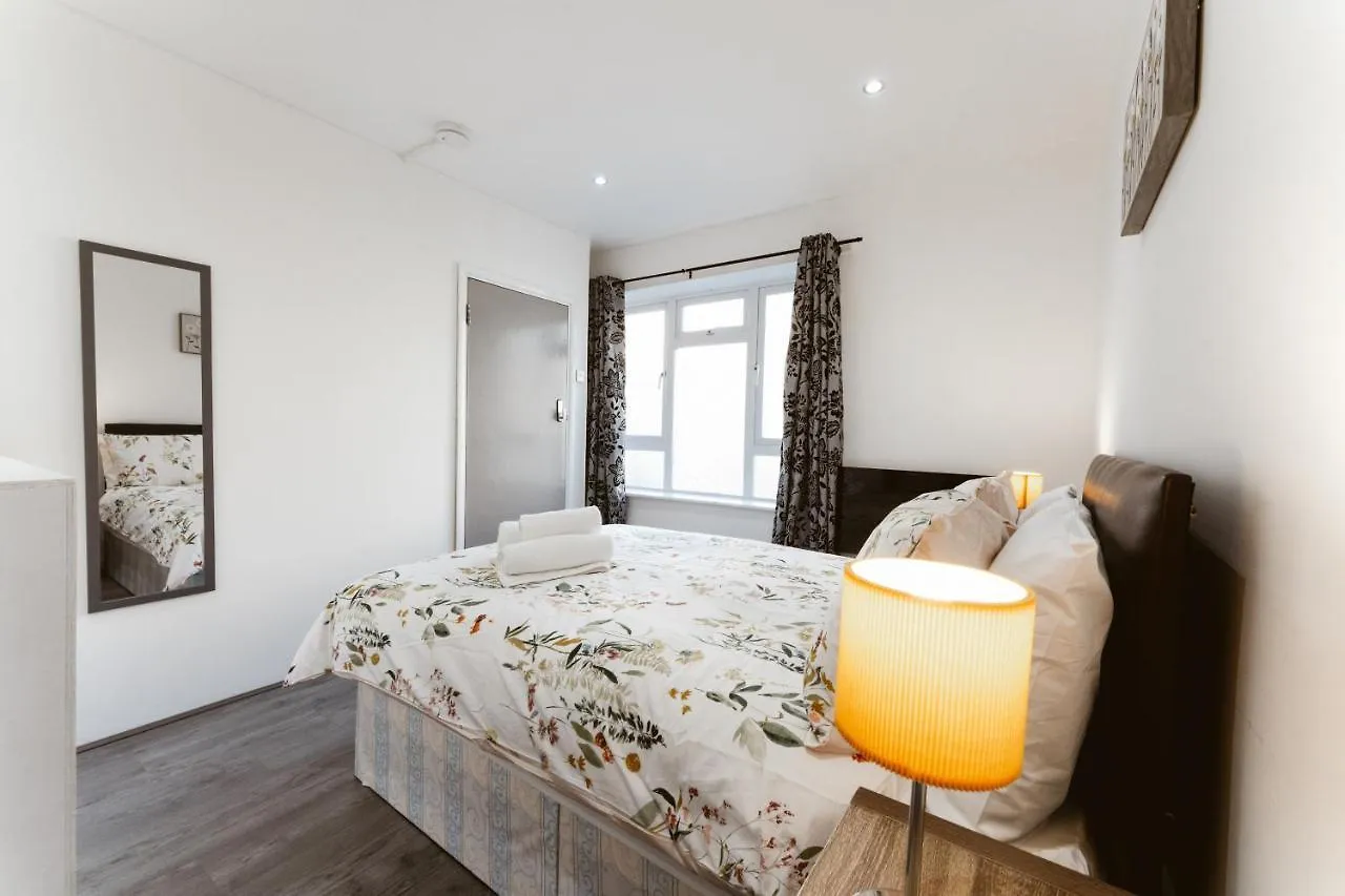 Stepney Green Beds To Stay 24 London Guest house